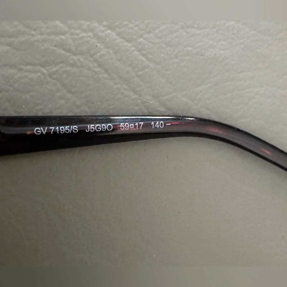 Givenchy GV7195/S Sunglasses